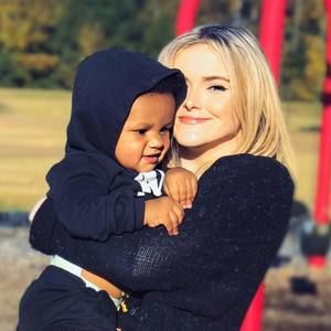 Meet your Posher, Jillian